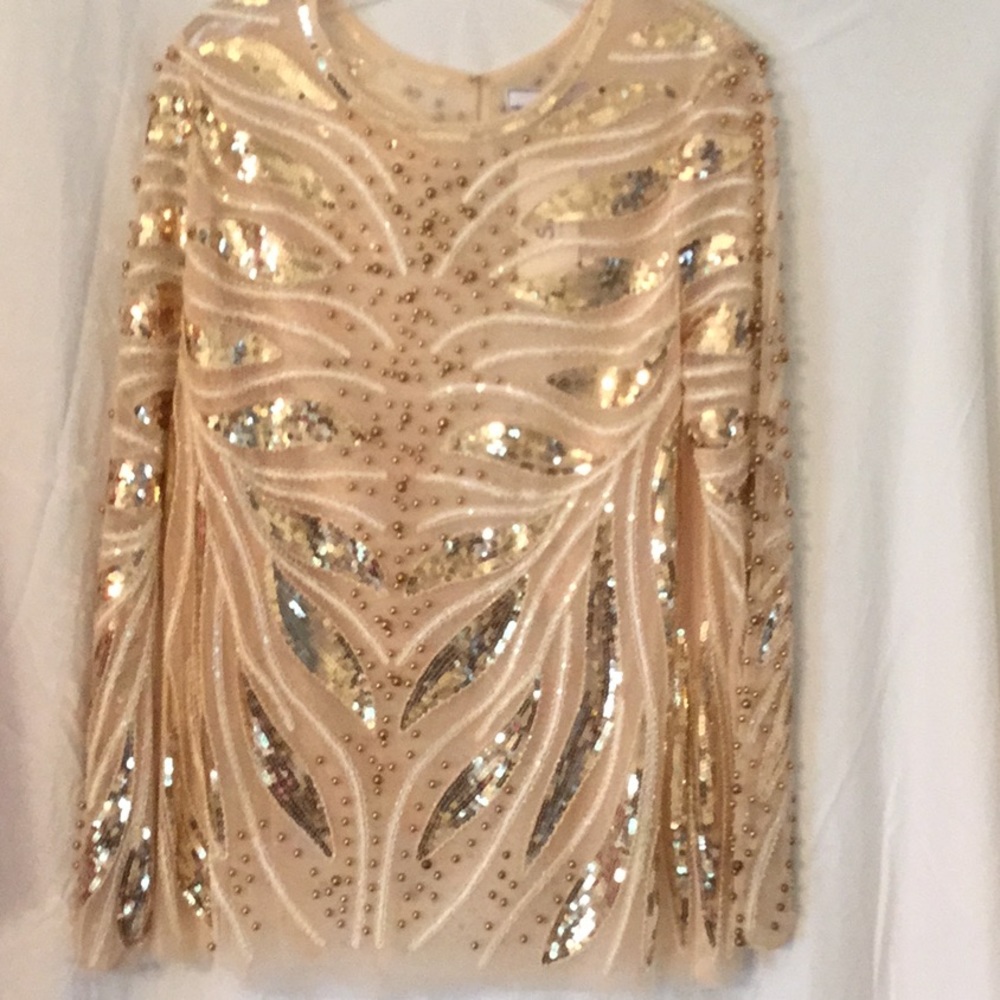 SP Special person cocktail top in beige/gold